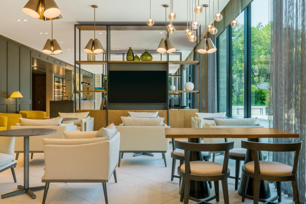Four Points By Sheraton Budapest Danube Екстер'єр фото