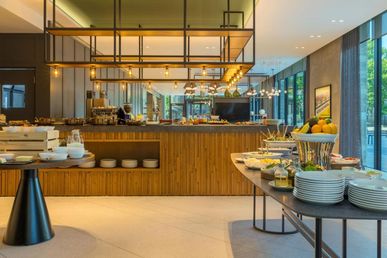 Four Points By Sheraton Budapest Danube Екстер'єр фото