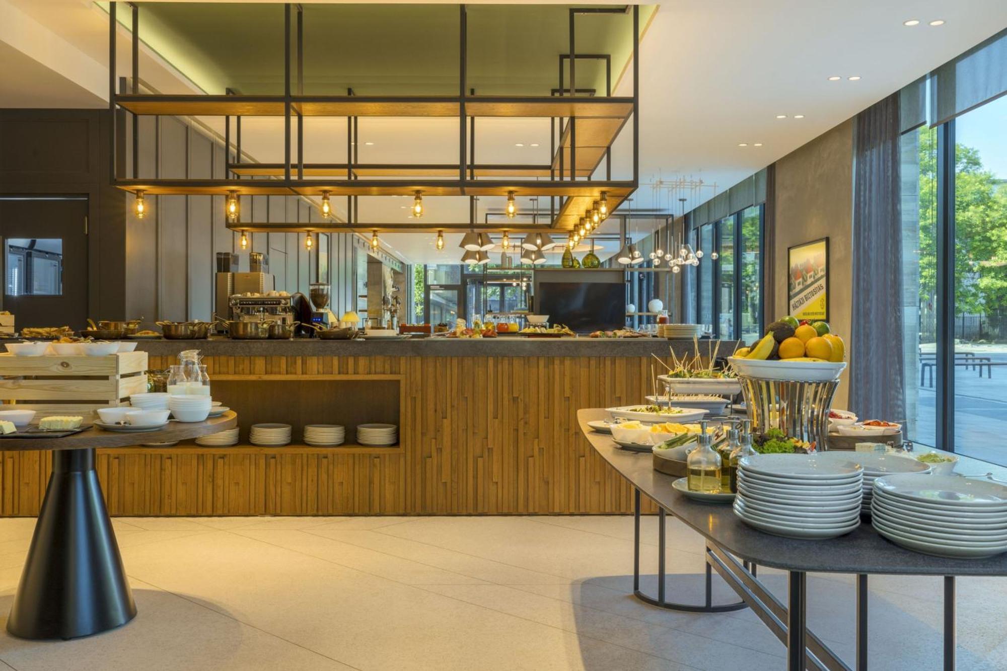 Four Points By Sheraton Budapest Danube Екстер'єр фото
